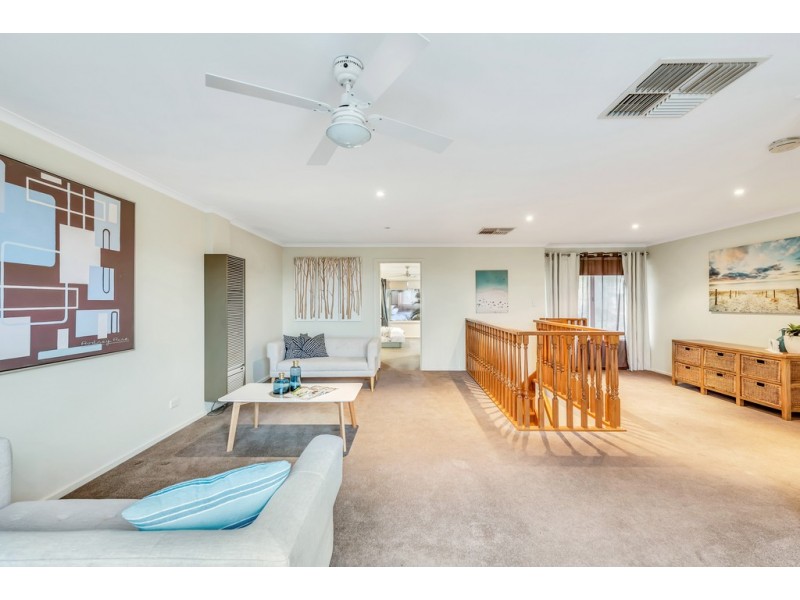 6 Coburn Court, Trott Park SA 5158