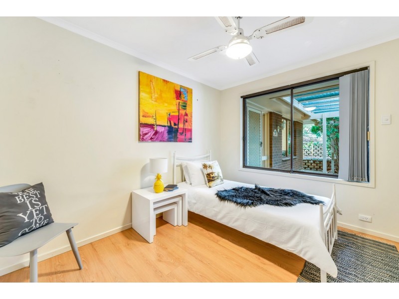 6 Coburn Court, Trott Park SA 5158