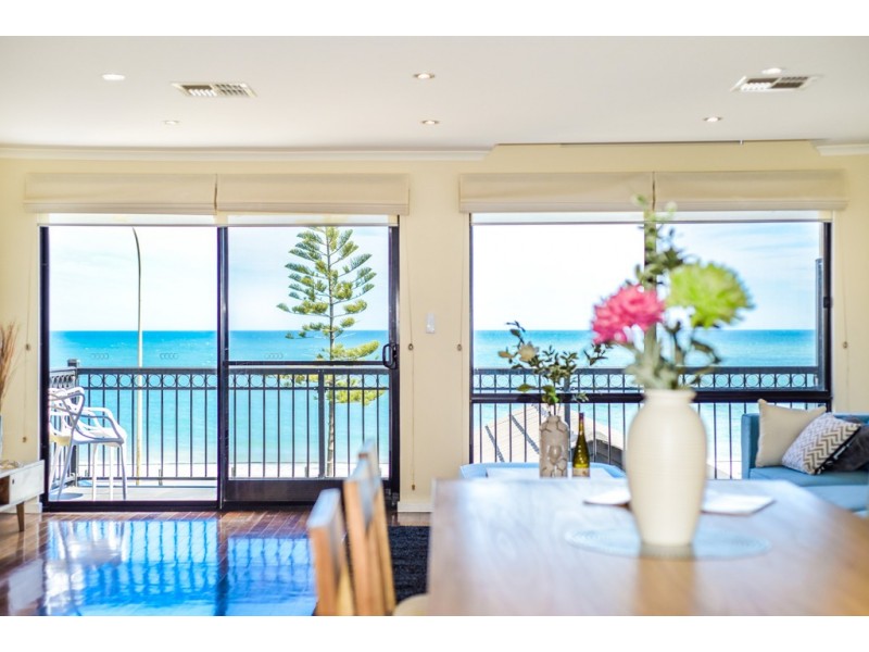 3/42 Esplanade, Christies Beach SA 5165