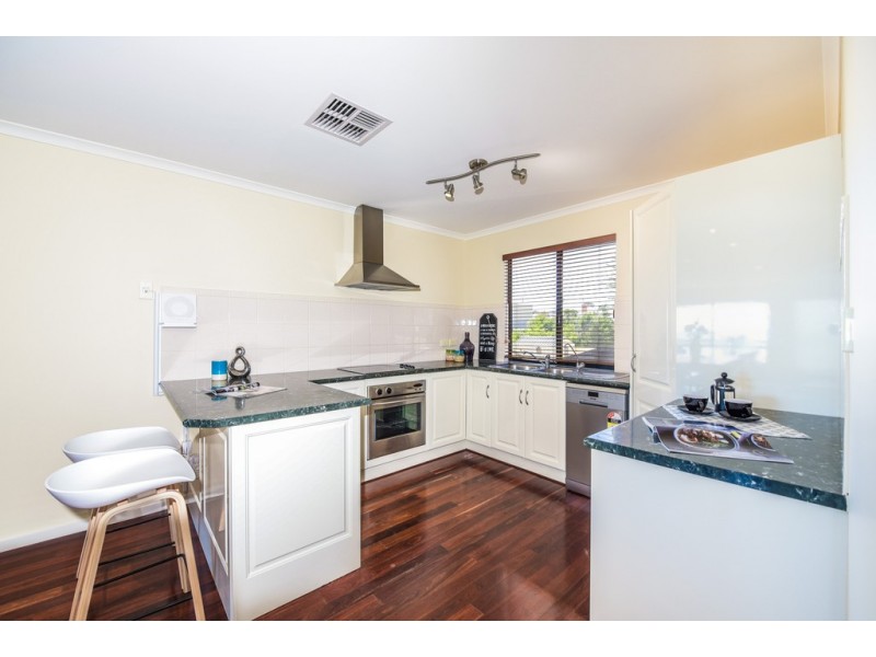 3/42 Esplanade, Christies Beach SA 5165
