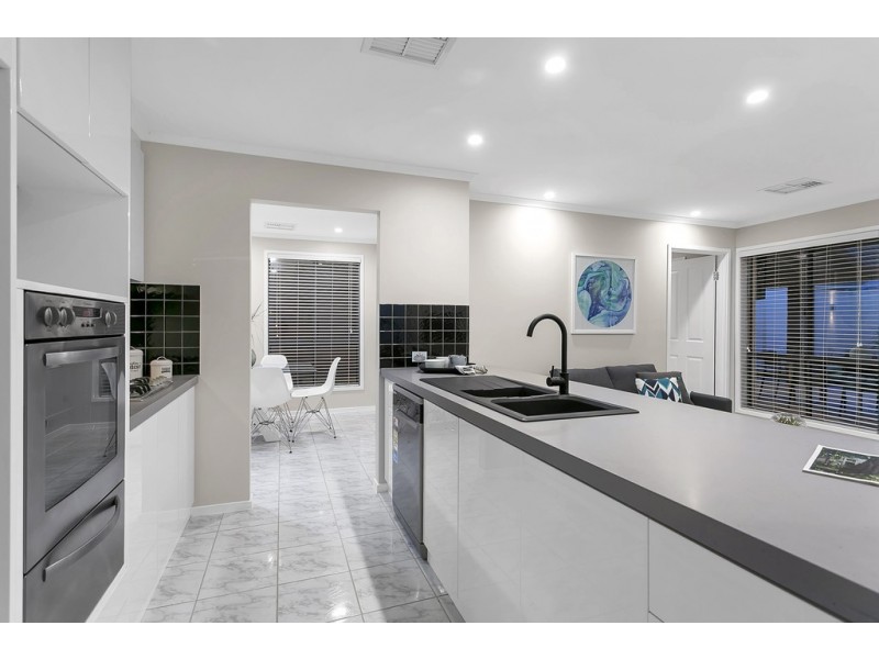 3 Charles Tank Drive, Sheidow Park SA 5158