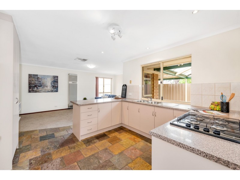 22 Berenwode Circuit, Morphett Vale SA 5162