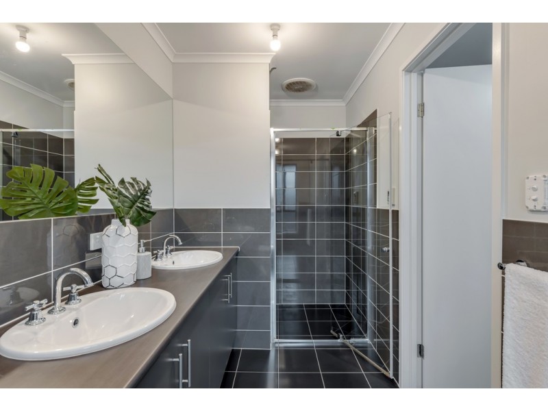 14A Merino Avenue, Morphett Vale SA 5162