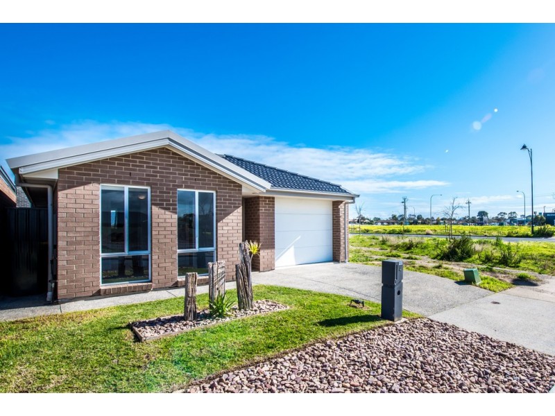 4 Kuta Crescent, Aldinga Beach SA 5173