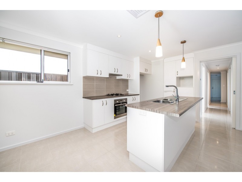 4 Kuta Crescent, Aldinga Beach SA 5173