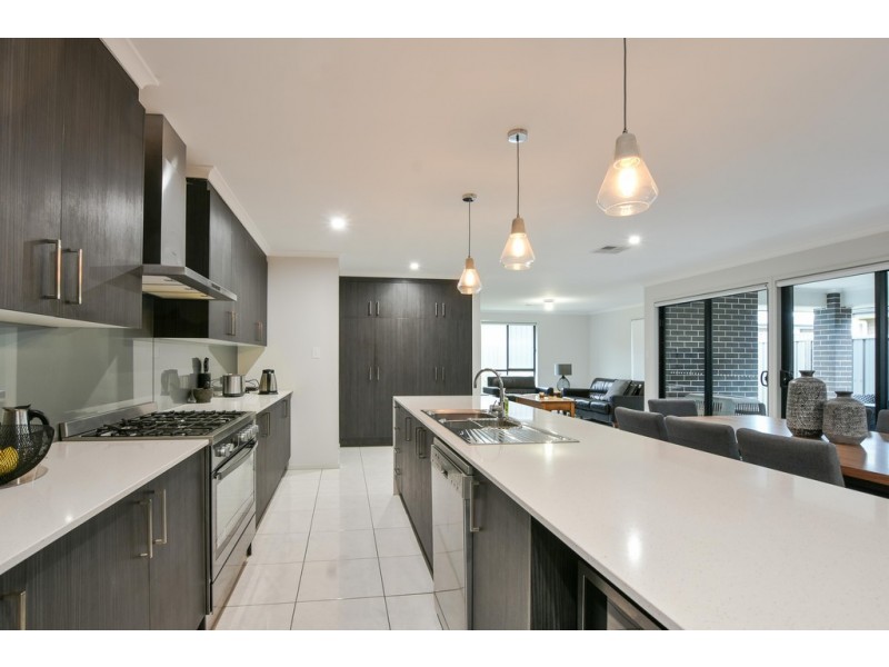 6 Cobalt Road, Moana SA 5169