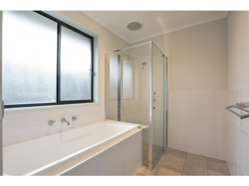 6 Cobalt Road, Moana SA 5169