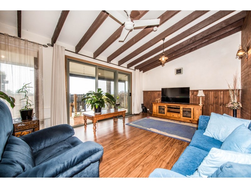 10 Seven Hills Heights, Sellicks Beach SA 5174