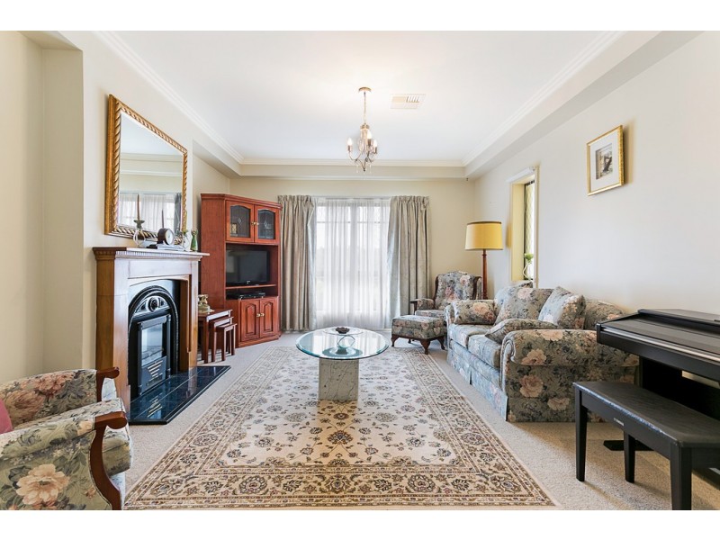 66 George Francis Drive, Mount Compass SA 5210