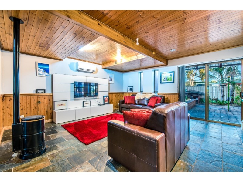 34 Fraser Avenue, Happy Valley SA 5159