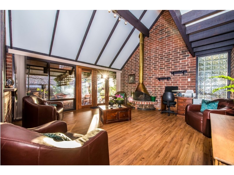 34 Fraser Avenue, Happy Valley SA 5159