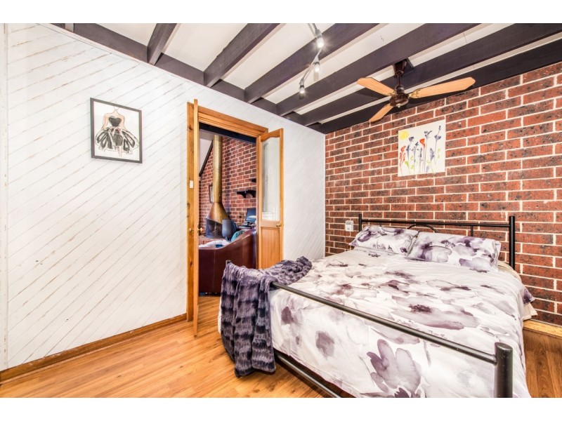 34 Fraser Avenue, Happy Valley SA 5159