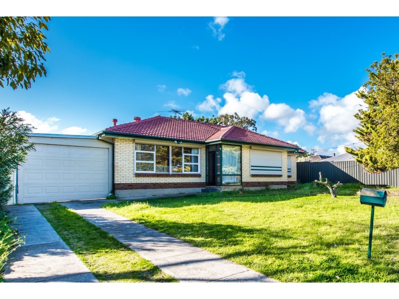 15 Redlac Road, Morphett Vale SA 5162