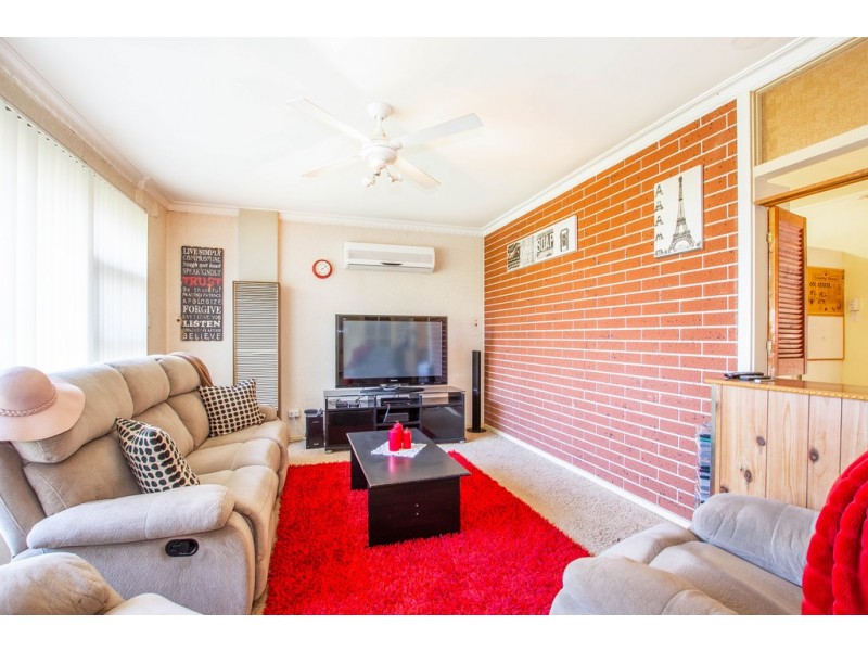 15 Redlac Road, Morphett Vale SA 5162