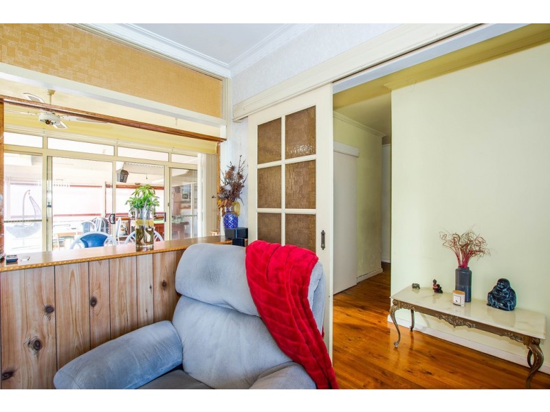 15 Redlac Road, Morphett Vale SA 5162