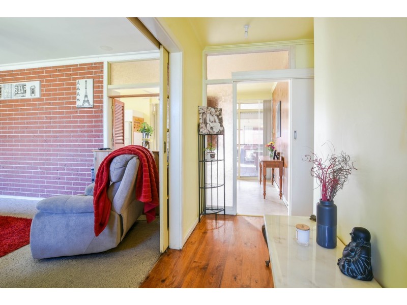 15 Redlac Road, Morphett Vale SA 5162