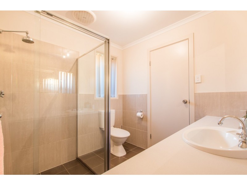 4 Ship Street, Seaford Meadows SA 5169