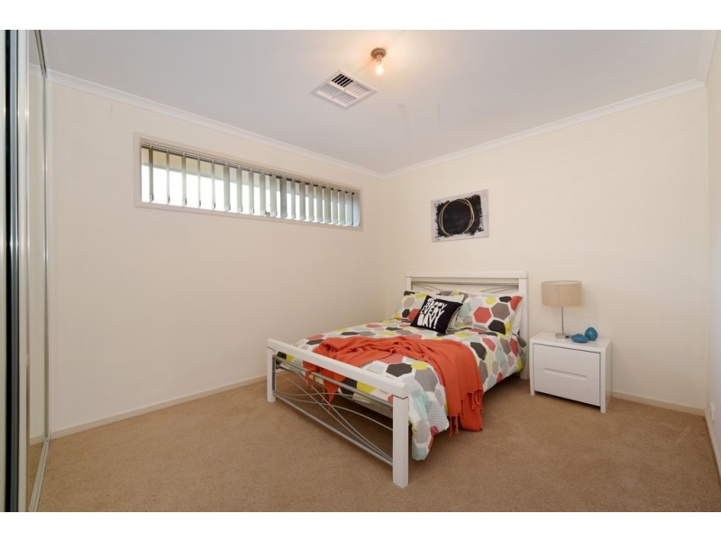 4 Ship Street, Seaford Meadows SA 5169