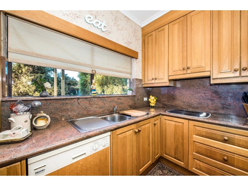 15 Clearview Tce, Flagstaff Hill SA 5159