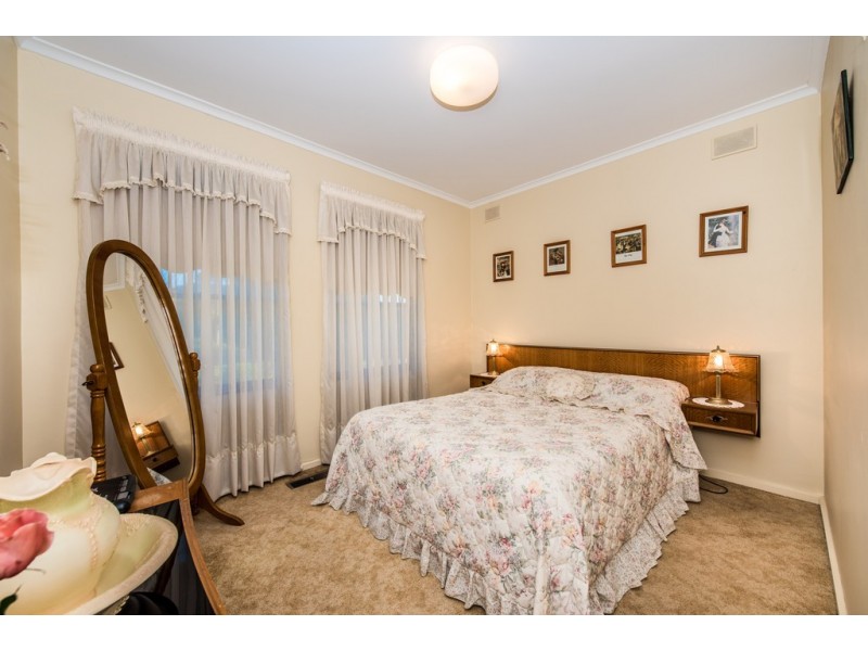 15 Clearview Tce, Flagstaff Hill SA 5159