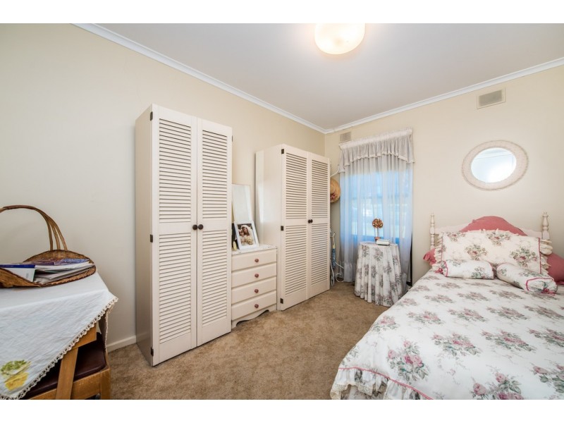 15 Clearview Tce, Flagstaff Hill SA 5159
