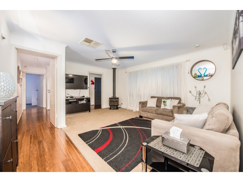 22 Jenner Street, Morphett Vale SA 5162