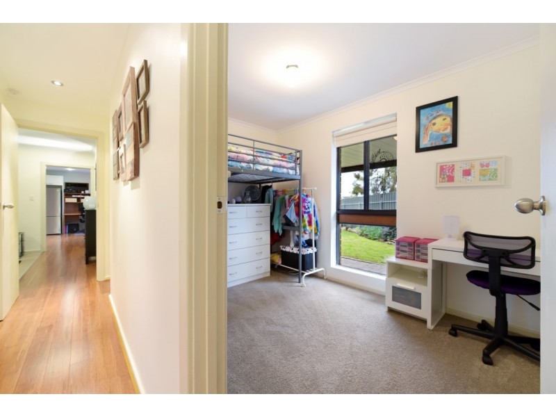 22 Jenner Street, Morphett Vale SA 5162