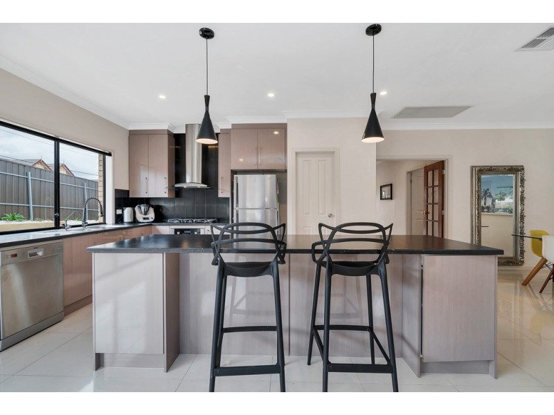 2 Tischendorf Street, Trott Park SA 5158