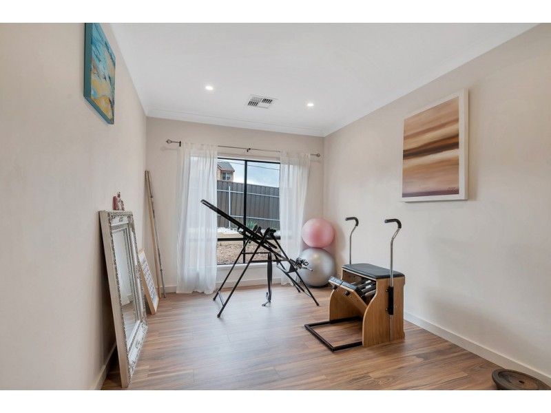 2 Tischendorf Street, Trott Park SA 5158