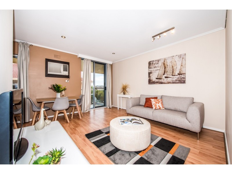 10/14 Broadway, Glenelg South SA 5045