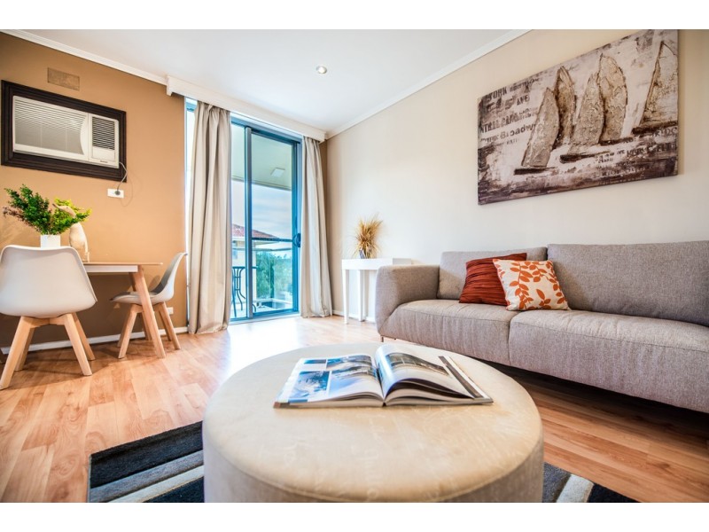 10/14 Broadway, Glenelg South SA 5045