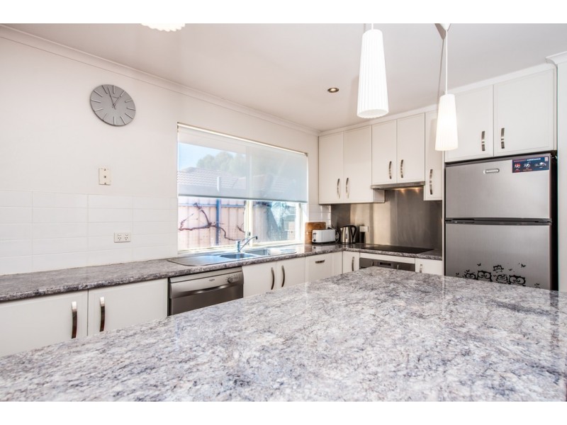 10 Pine View Close, Old Reynella SA 5161