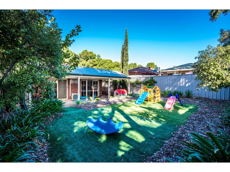 10 Pine View Close, Old Reynella SA 5161