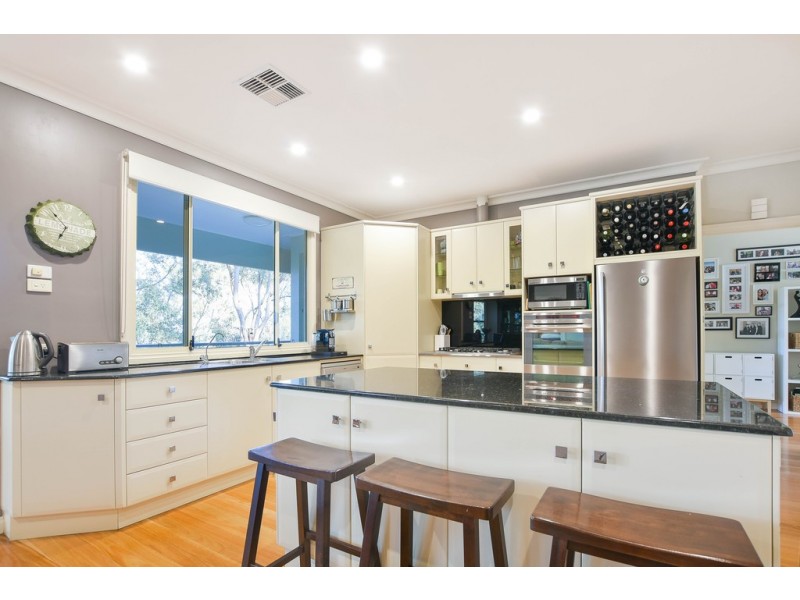 14 Grandview Court, Aberfoyle Park SA 5159