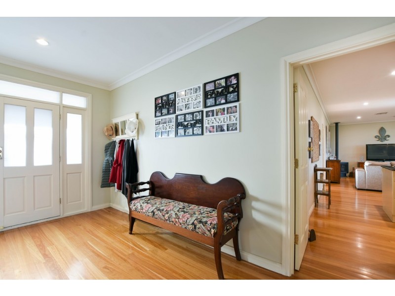 14 Grandview Court, Aberfoyle Park SA 5159