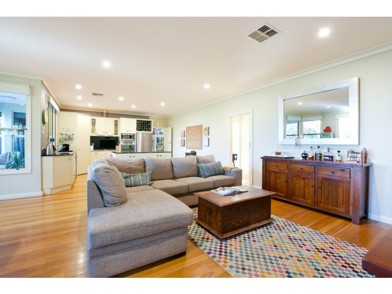 14 Grandview Court, Aberfoyle Park SA 5159