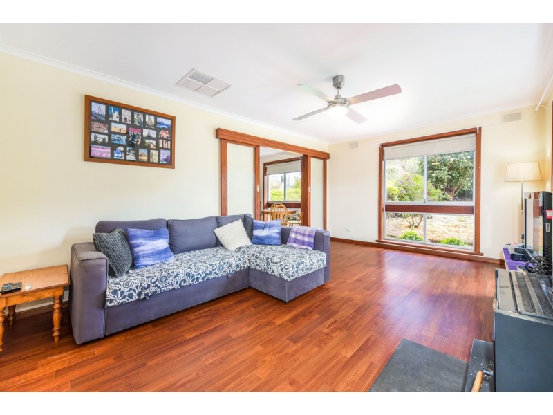 26 Saphire Road, Morphett Vale SA 5162