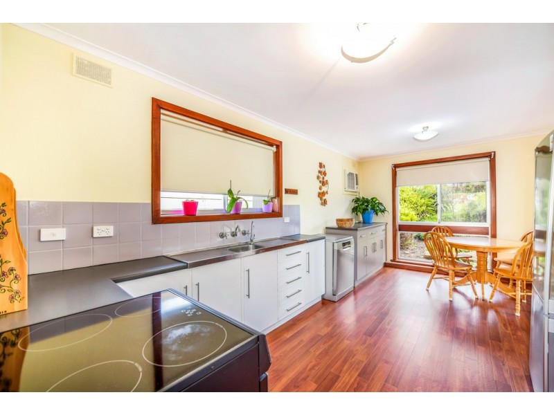 26 Saphire Road, Morphett Vale SA 5162