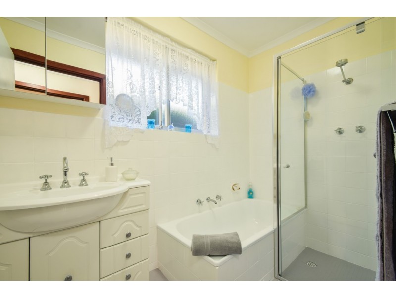 26 Saphire Road, Morphett Vale SA 5162