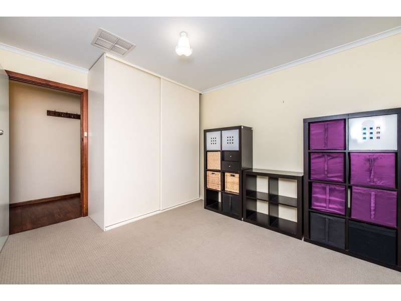 26 Saphire Road, Morphett Vale SA 5162