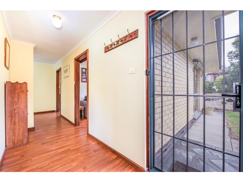26 Saphire Road, Morphett Vale SA 5162