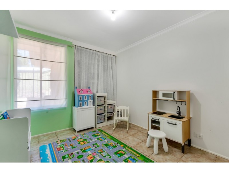 18 Acre Avenue, Morphett Vale SA 5162