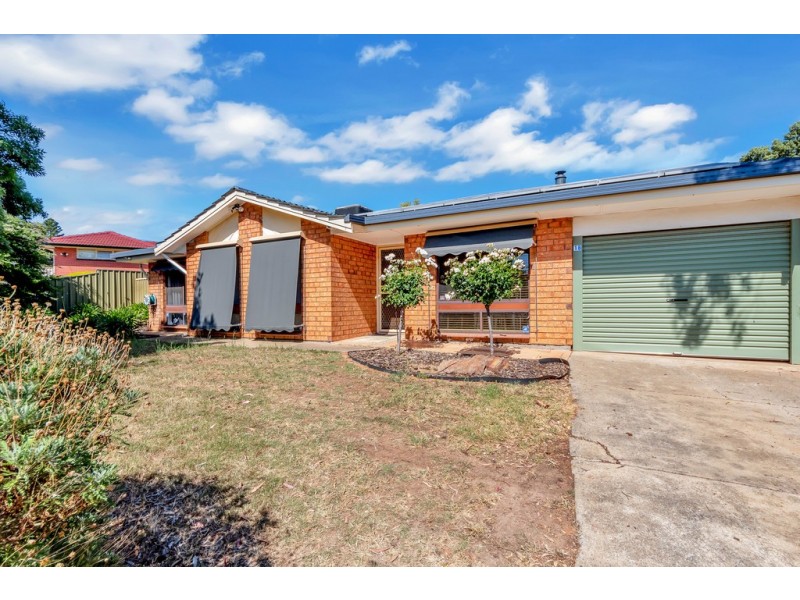 18 Acre Avenue, Morphett Vale SA 5162