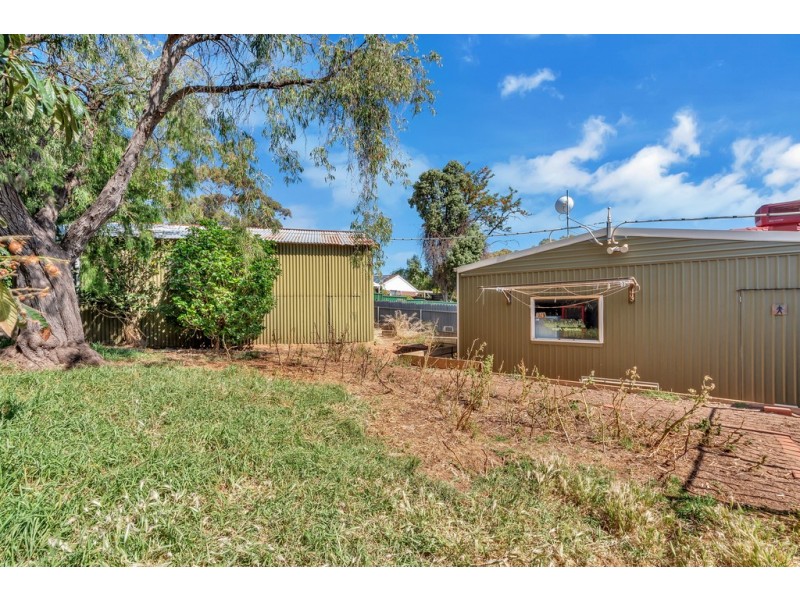 18 Acre Avenue, Morphett Vale SA 5162