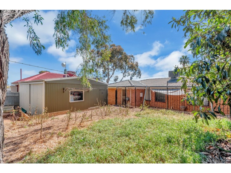 18 Acre Avenue, Morphett Vale SA 5162