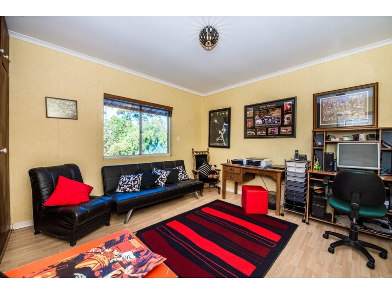 92 Jervois Tce, Marino SA 5049