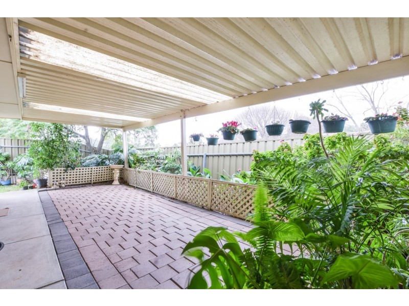 2-6 Hume Court, Woodcroft SA 5162