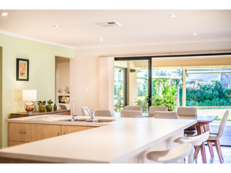 14 Aubrey Drive, Willunga SA 5172