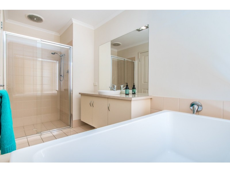 14 Aubrey Drive, Willunga SA 5172