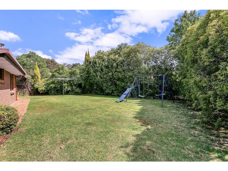 5 Dawson Avenue, Happy Valley SA 5159